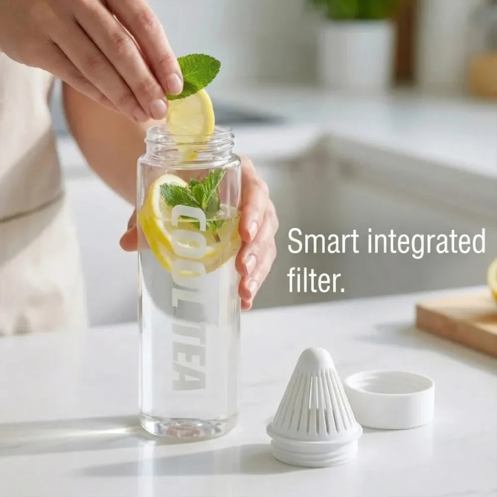 Portable bottle with a built-in anti-residue filtration system